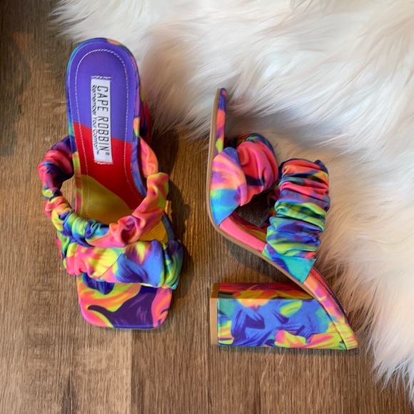 Open toe tie dye chunky heel sandals - Picture 2 of 6